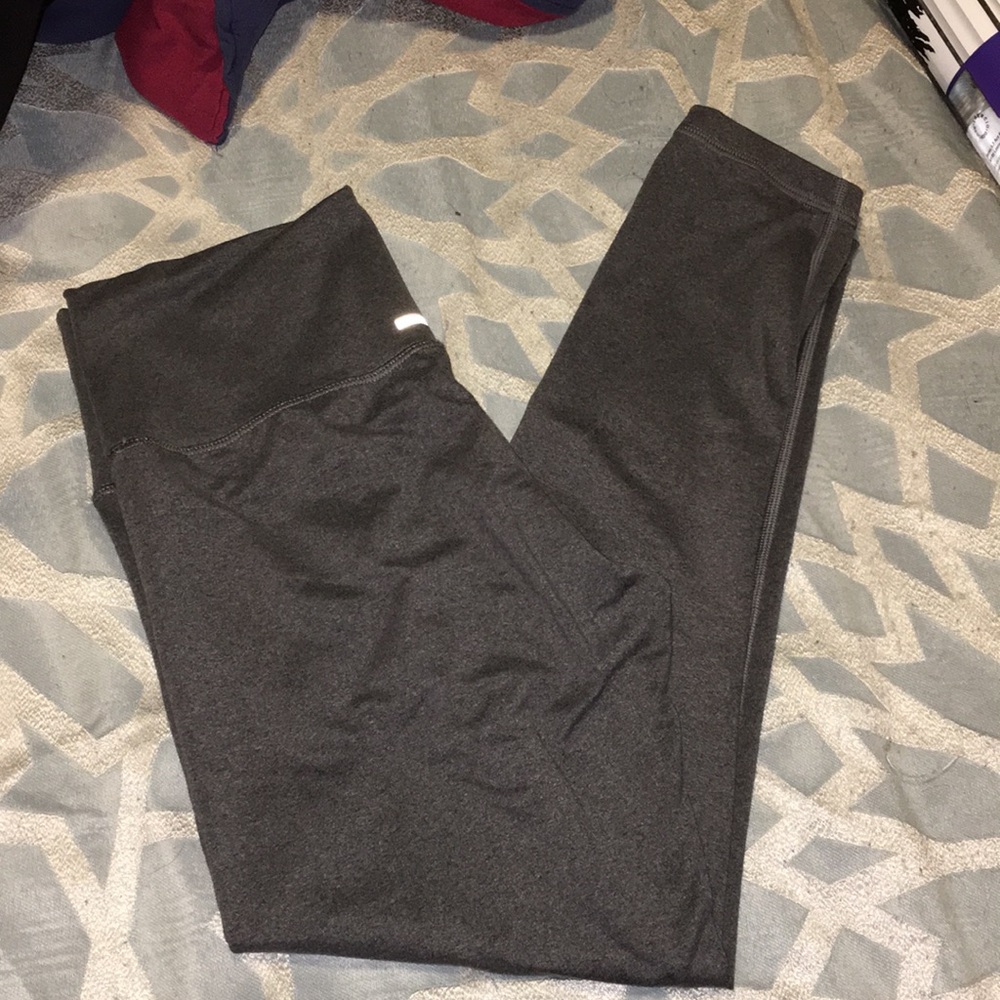 Aerie 7/8 Grey Leggings